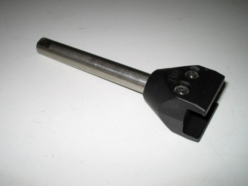 28240122, Clamp for MC guides, �12