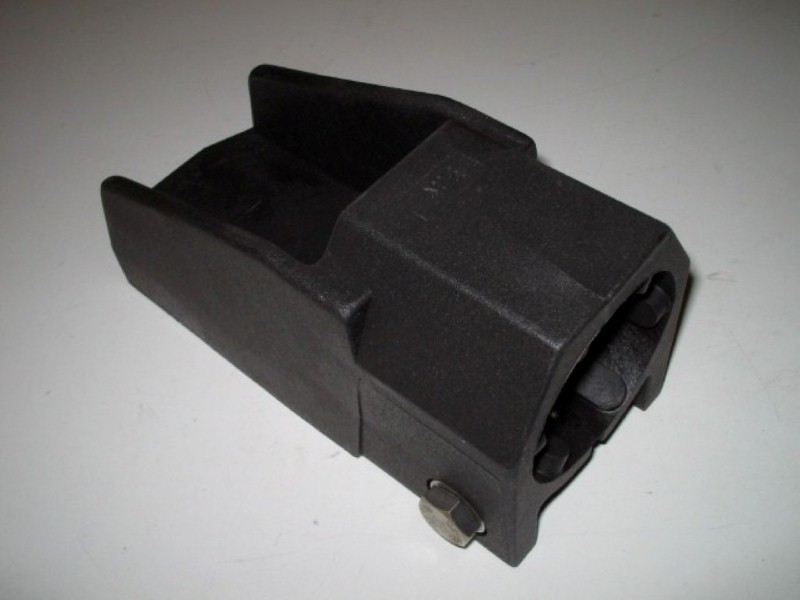 28330119, Side mounting top brackets  90� for �48,3mm