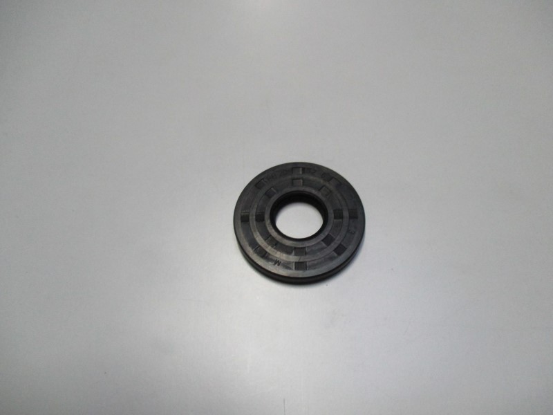6742204CH, Back seal 204, Economy
