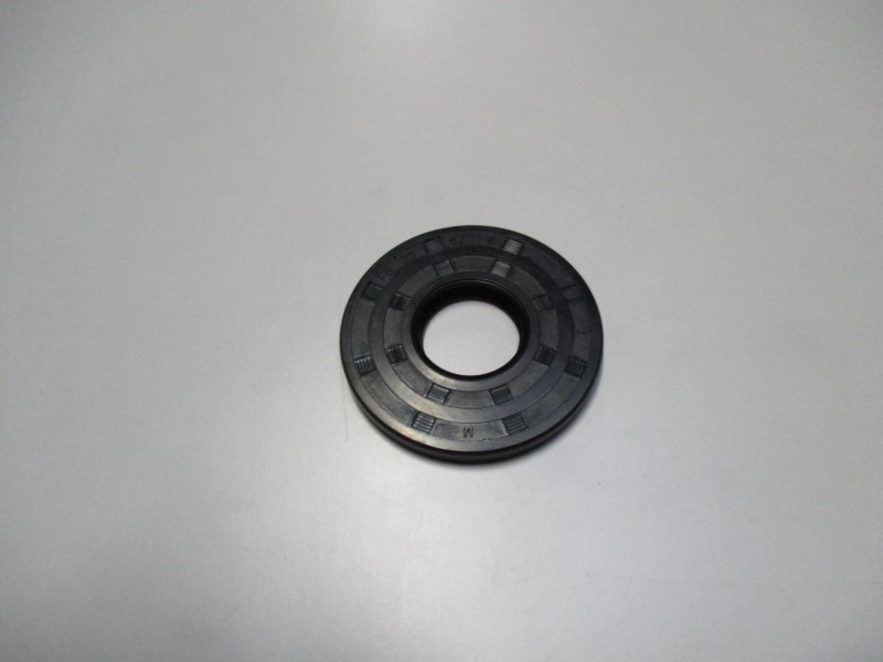 6742205CH, Back seal 205, Economy