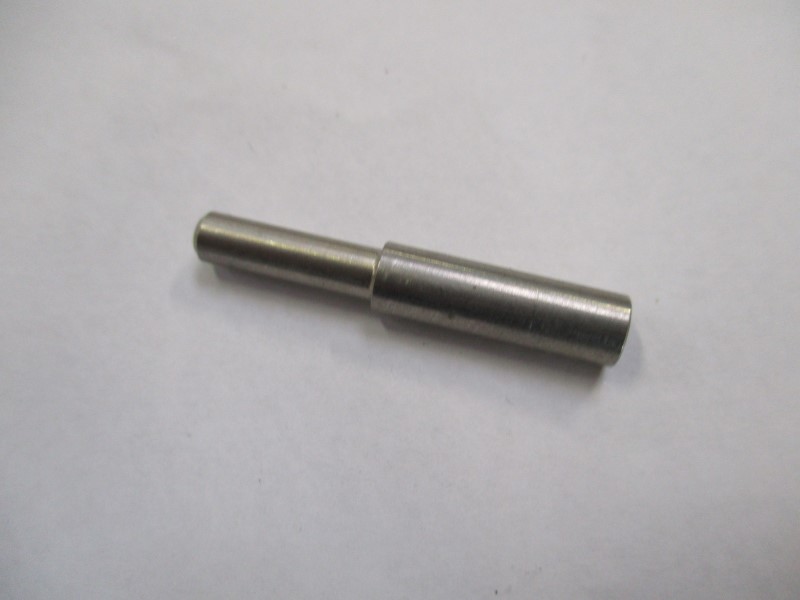 82PIN08B1, Extended pin for 08 B-1 SS �6 x 20 mm from side plate