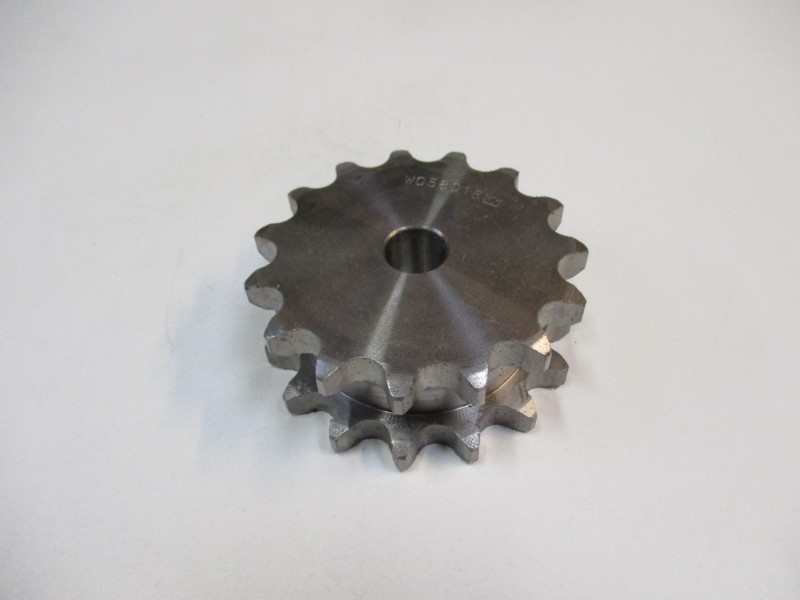 8890038, Double sprocket 5/8x3/8 Z=15 for 2 simplex chains